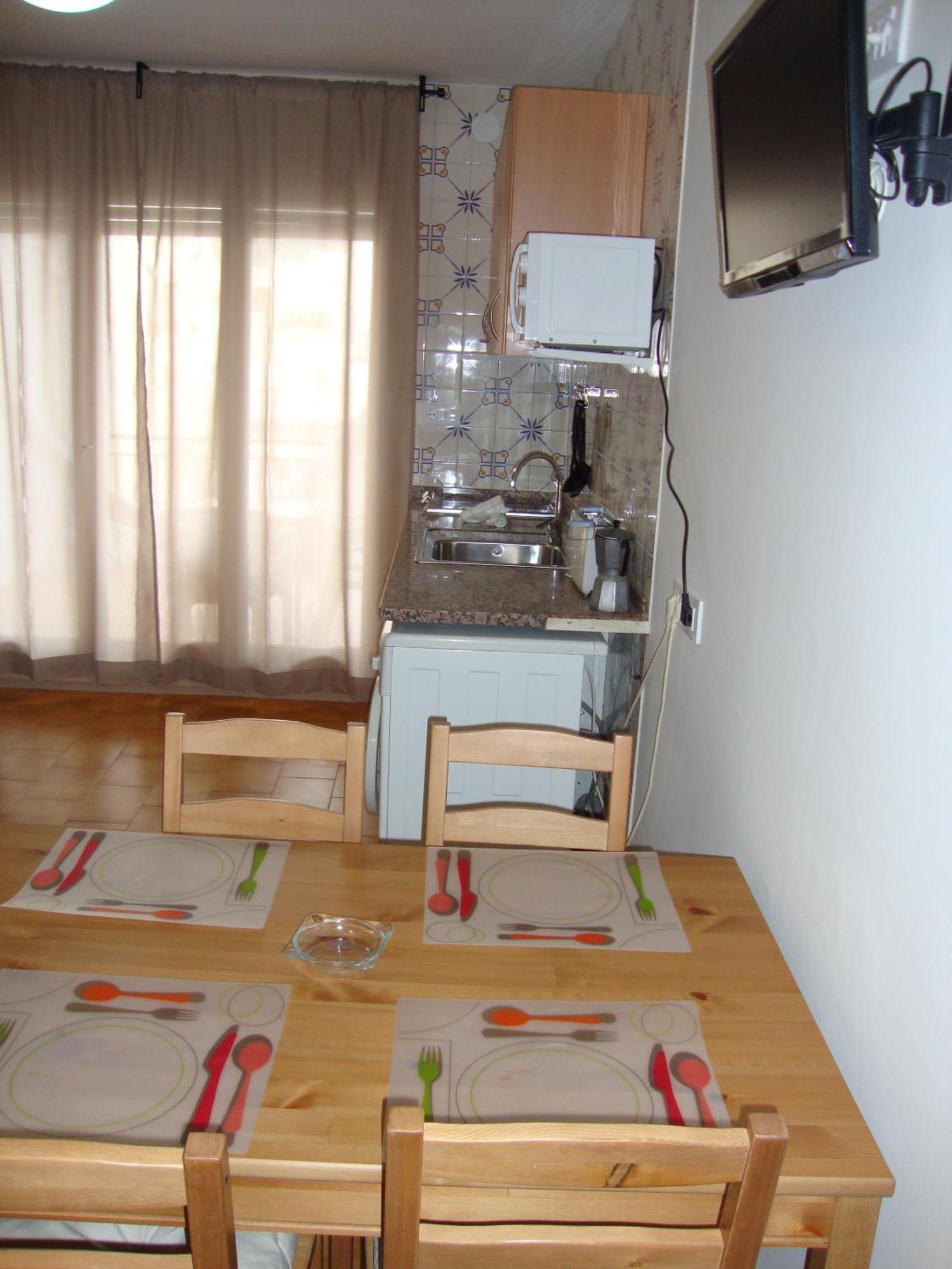 Apartaments Claudi Tossa de Mar Bilik gambar