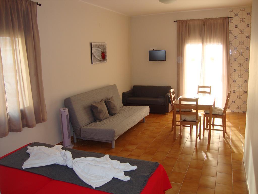 Apartaments Claudi Tossa de Mar Bilik gambar
