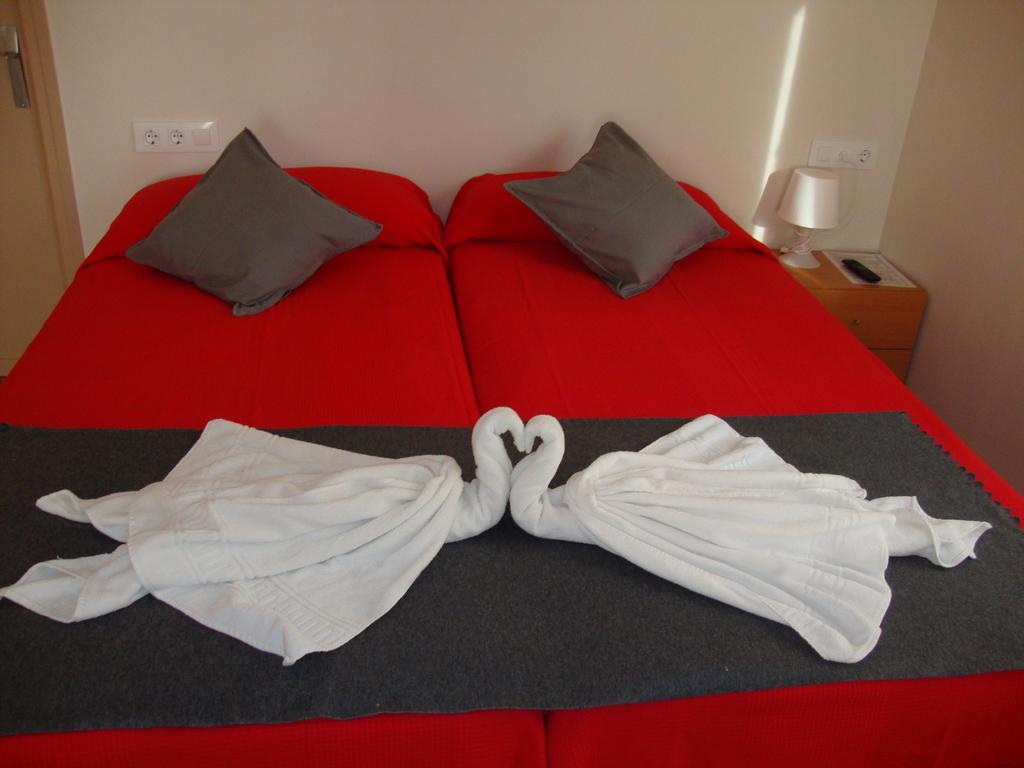Apartaments Claudi Tossa de Mar Bilik gambar
